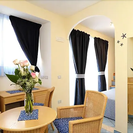 Sharon House 3* Амальфи