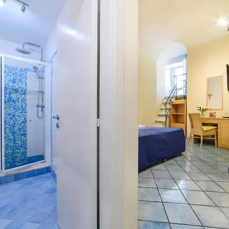 シャロン ハウス