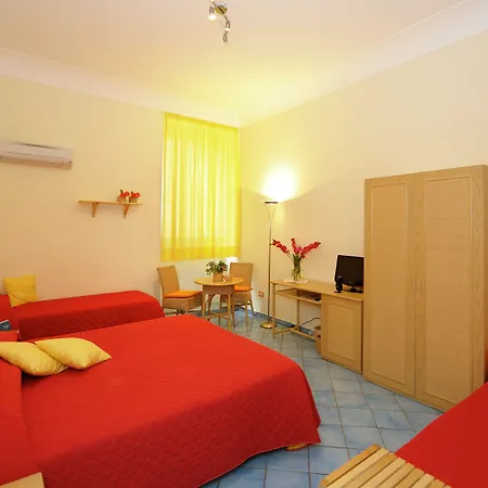 Sharon House Отель Амальфи