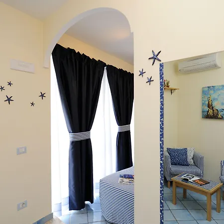 Sharon House Отель 3*