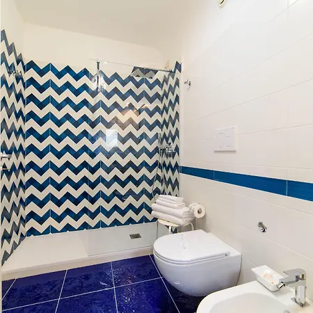 Sharon House Отель Амальфи
