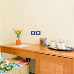 فندق Sharon House