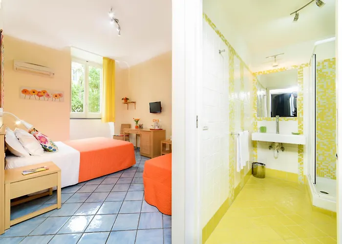 Szálloda Sharon House 3*